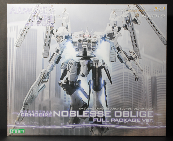 front of Armored Core Rosenthal CR-HOGIRE Noblesse Oblige Full Package Ver. 1/72 Plastic Model